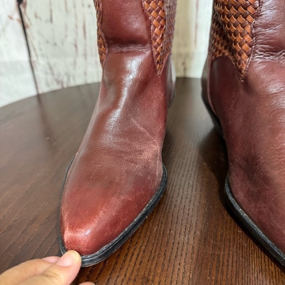 DINGO brown woven leather pointy women’s western boots Music Fest Ready! 9.5 GUC - Picture 8 of 16